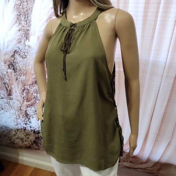 Doe & Rae Women's Dark Green Open Side Cut Out Halter Tank Top - Picture 5 of 10